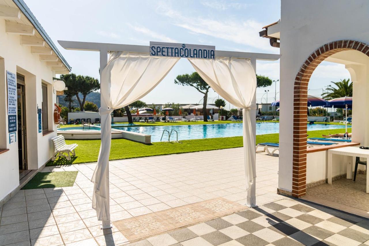 Hotel D'Amato Пескичи Экстерьер фото