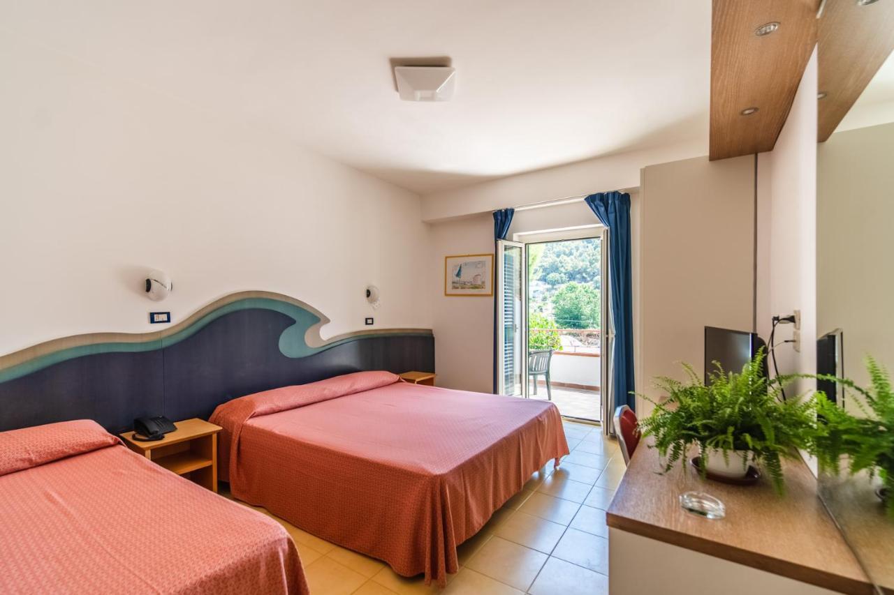Hotel D'Amato Пескичи Экстерьер фото