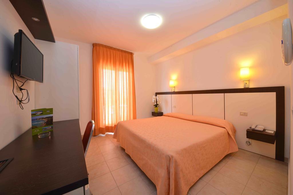 Hotel D'Amato Пескичи Экстерьер фото