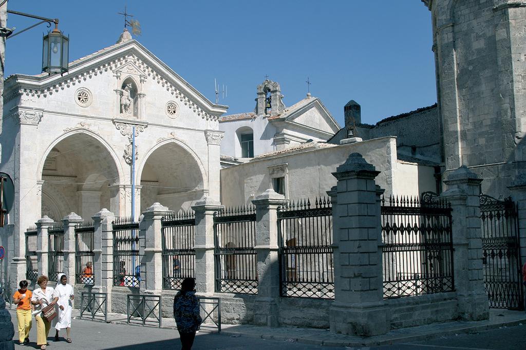 Hotel D'Amato Пескичи Экстерьер фото