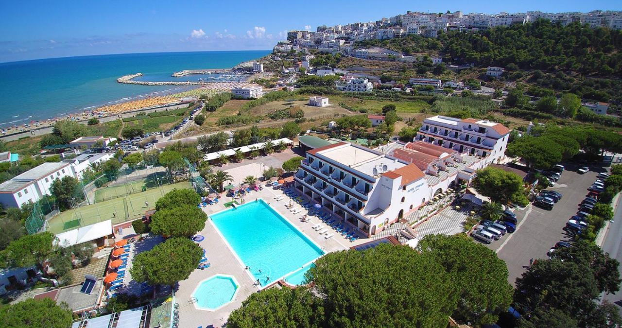 Hotel D'Amato Пескичи Экстерьер фото